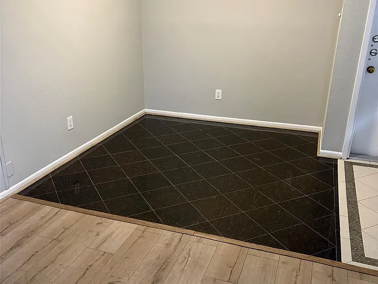 3055 SW Walnut Bend Ln #13 — Photo 8
