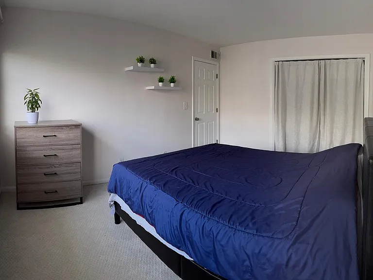 1445 Monroe Dr NE — Photo 15