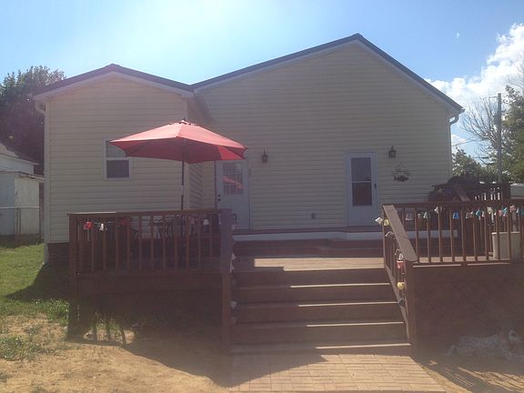 2nd image of 309 4th St