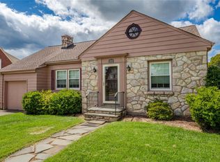 2121 Worthington Ave, Bethlehem, PA 18017
