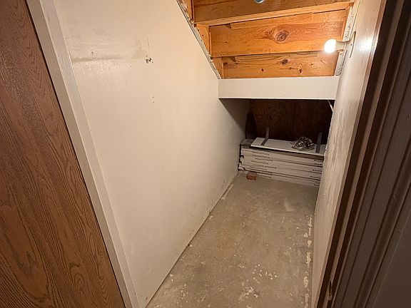 5th image of 4240 Lafayette Ct