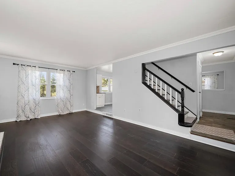 21910 W Bannock Ave — Photo 17