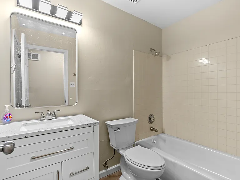 378 Novara Dr — Photo 16