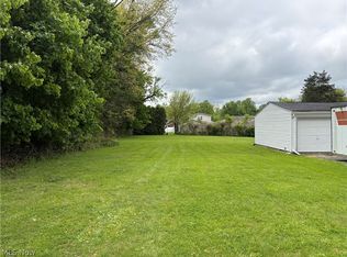 1478 Morris St, Mineral Ridge, OH 44440