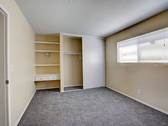 4th image of 4030 38th St APT 6