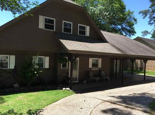 217 Cypress Bend Dr, Village Mills, TX 77663