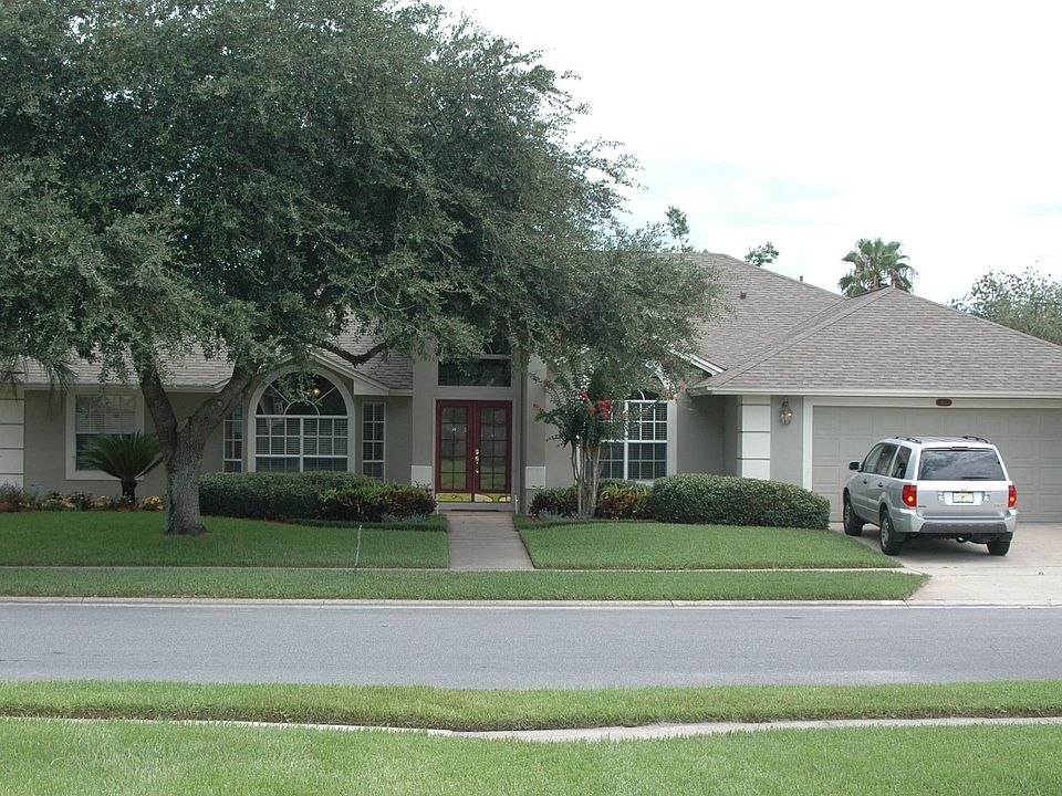 864 Silverwood Drive