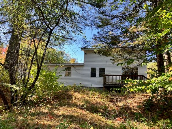 24 Mallard Ln
