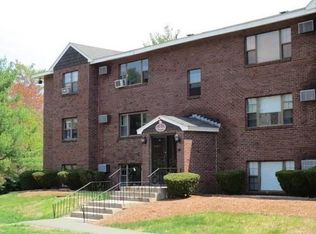 50 Spencer Rd APT 18L, Boxboro, MA 01719