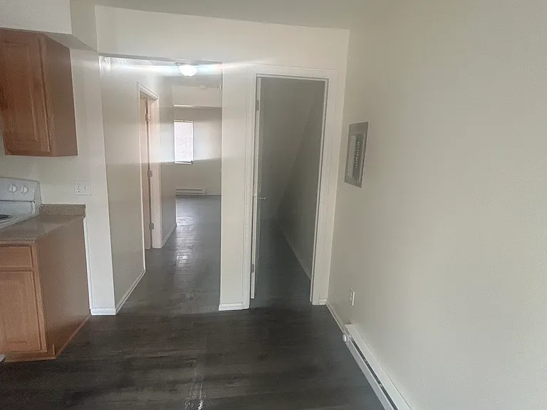 13 Royal Crest Dr #D — Photo 3