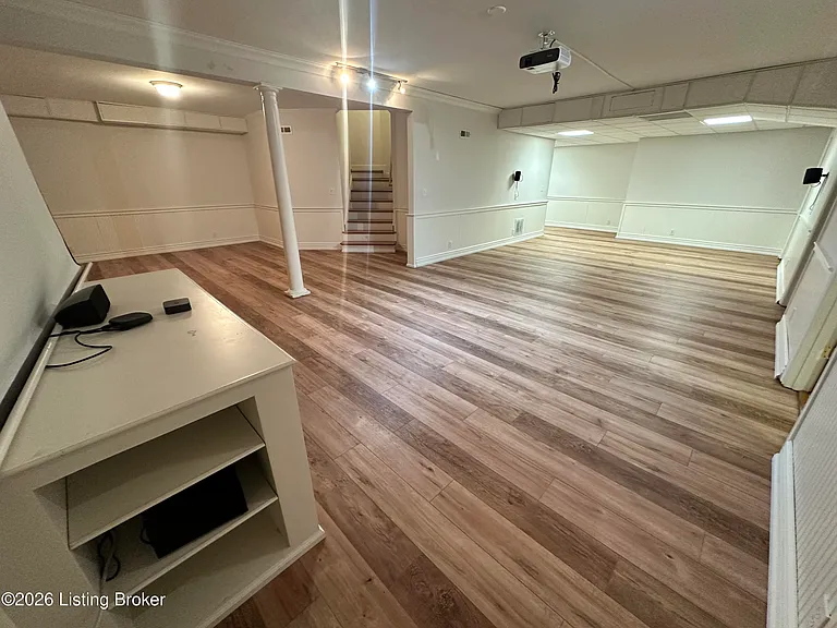 9511 Felsmere Cir — Photo 51