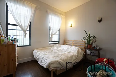 Rented by Rennit Inc.