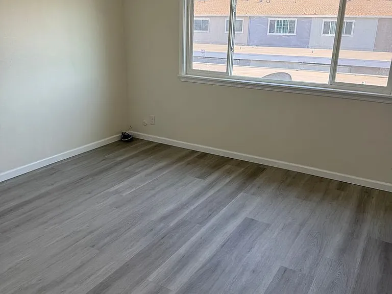 4636 Granada Way — Photo 43