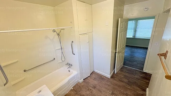 2321 N Inyo St #2321 — Photo 12