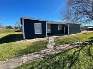 1723 W 5th St, Freeport, TX 77541