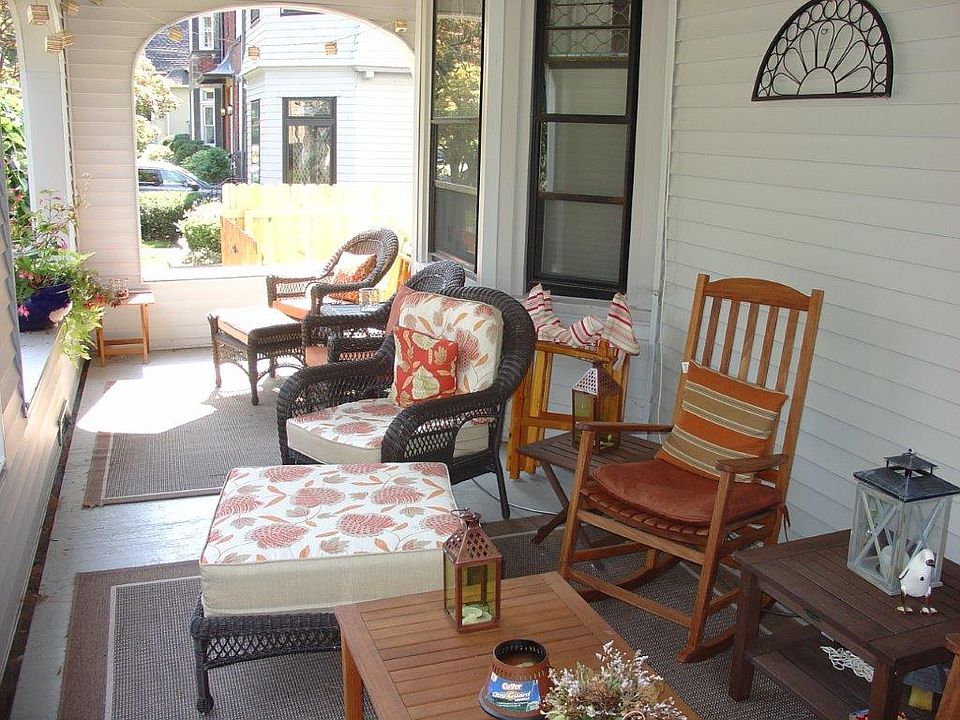 1st image of 38 Oakland Pl