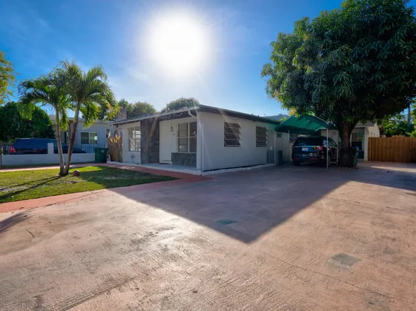2026 SW 9th St, Miami, FL 33135