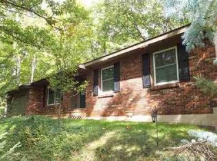 404 Oak Ridge Dr E, Traverse City, MI 49685