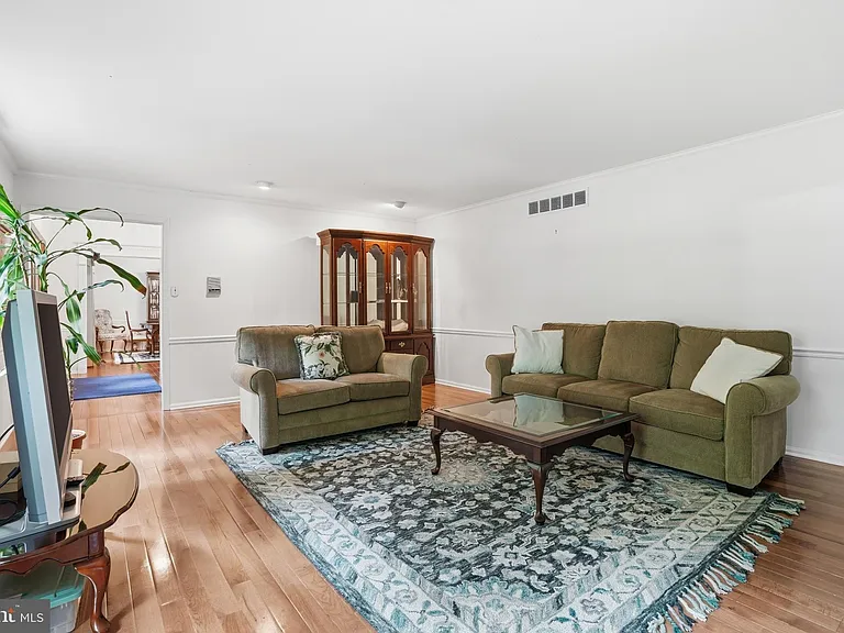 1316 Heller Dr — Photo 27
