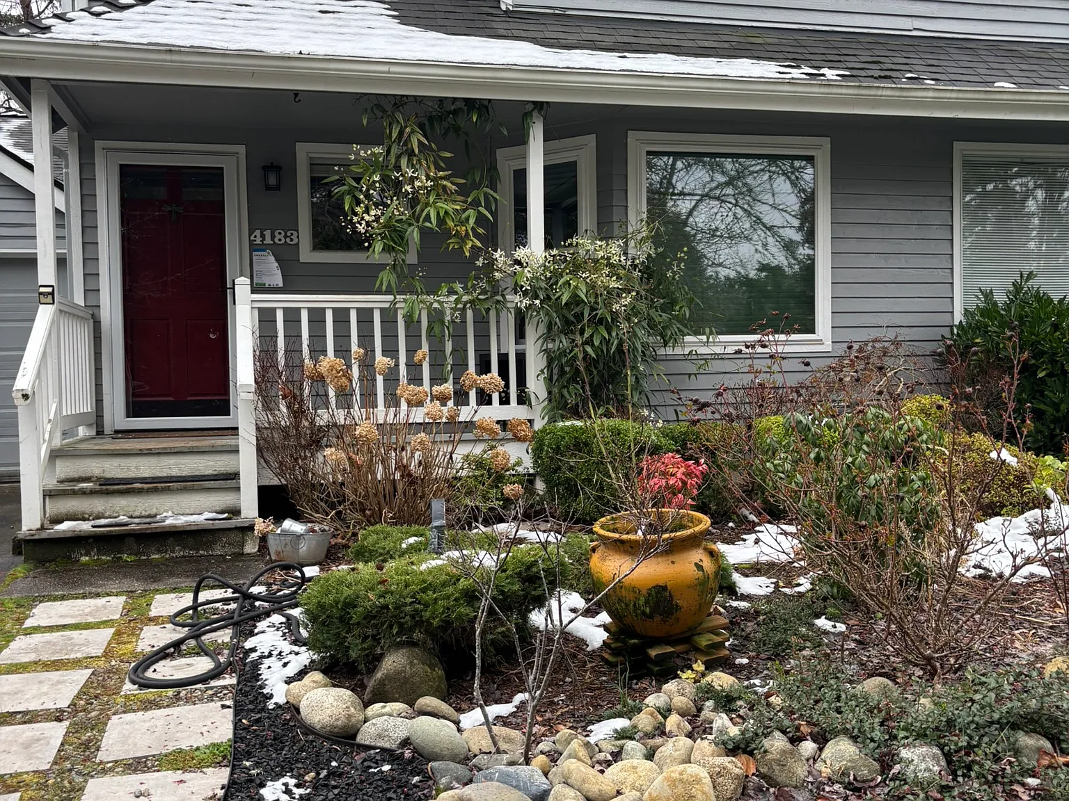 3 bed, 1.5 bath, 1140 sqft, $2,950 — Photo 1