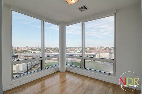 Rented by Next Door Realty NYC | media 9