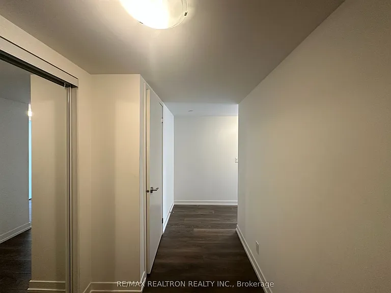 60 Shuter St #2602 — Photo 3