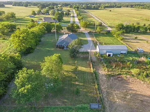 1969 County Road 3308 — Photo 14