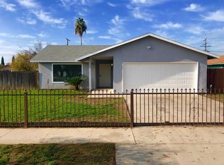 663 S South St, Tulare, CA 93274
