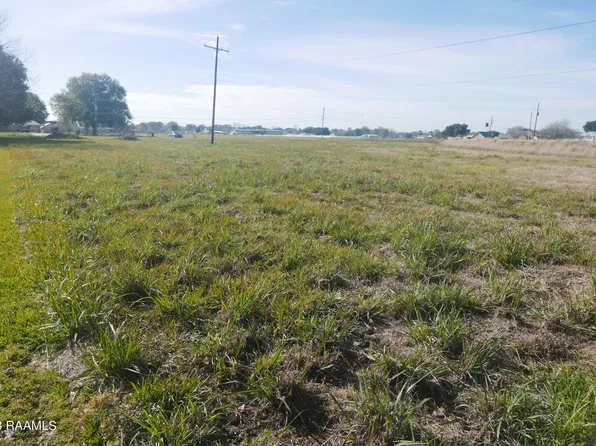 1027 Quarter Pole Rd, Rayne, LA 70578