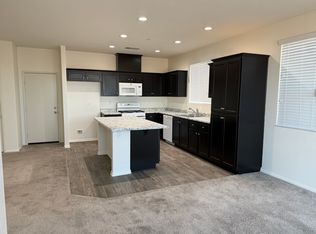 2726 Meadowbrook Dr, Imperial, CA 92251