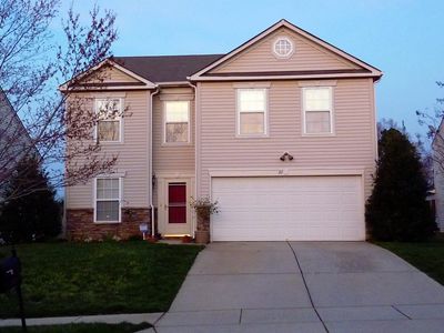 312 Zander Woods Ct, Mount Holly, NC, 28120