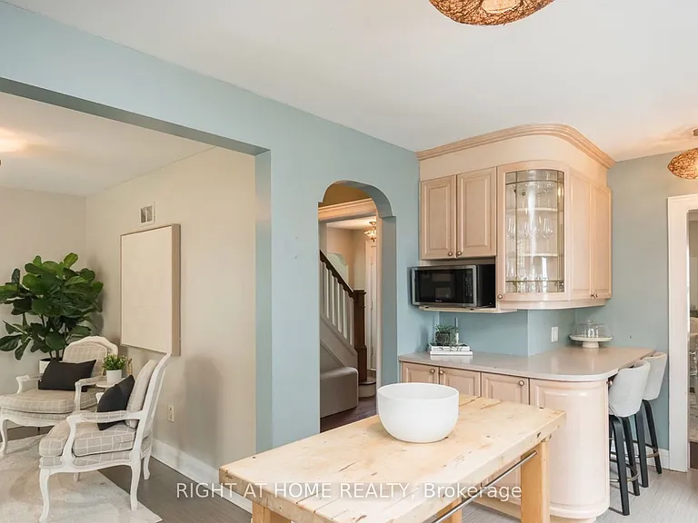 124 Lydia Ave — Photo 11