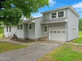 43 Kellogg Rd, Stillwater, NY 12170