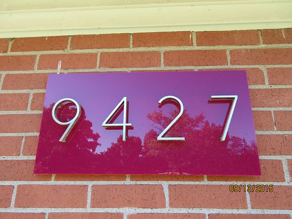 2nd image of 9427 Cimarron Ct