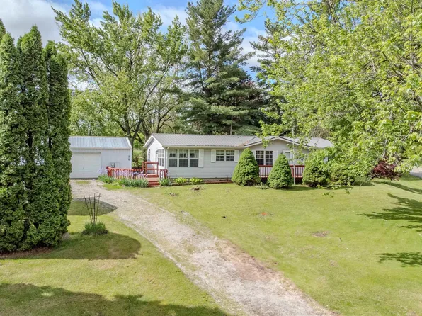 460 N Flint Rd, Angola, IN 46703