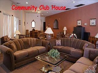 5th image of 45 Alhambra Dr