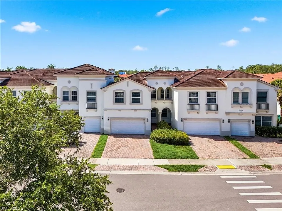 7070 Venice Way #2904