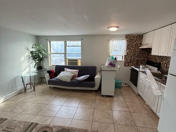 (undisclosed Address)