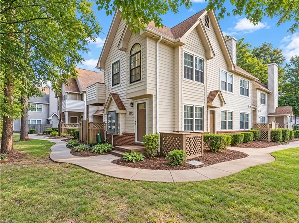 713 Rapidan River Ct APT G, Chesapeake, VA 23320