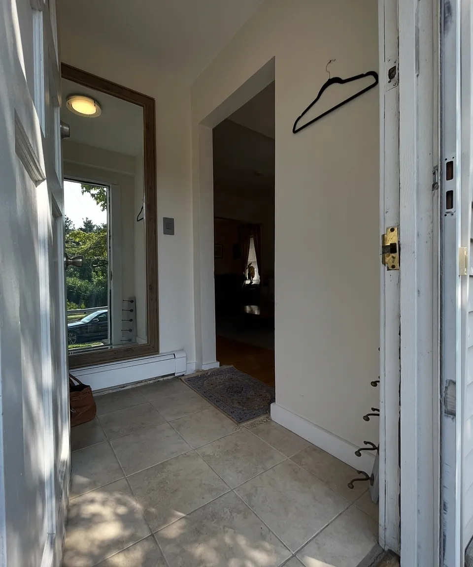 2 bed, 951 sqft, $4,250 — Photo 4