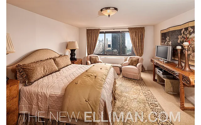 Sold by Douglas Elliman | media 4