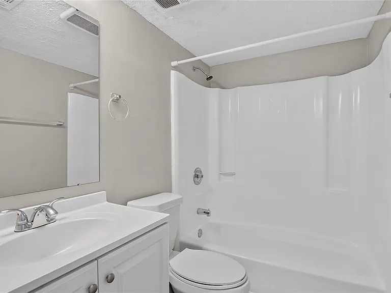 53 Windtree Ln #102 — Photo 22