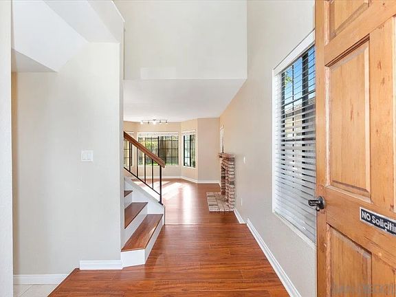 5th image of 7561 Flower Meadow Dr