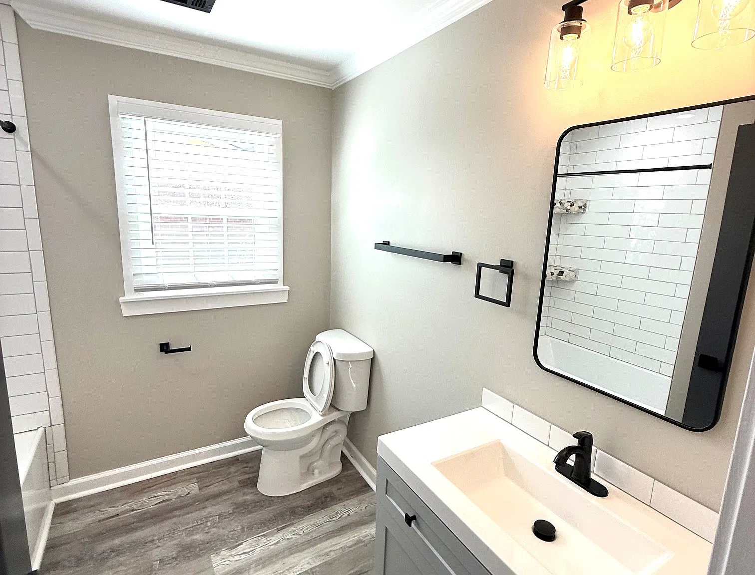 3 bed, 1375 sqft, $1,725 — Photo 4