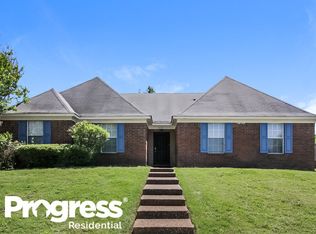 6633 May Springs Dr, Memphis, TN 38141