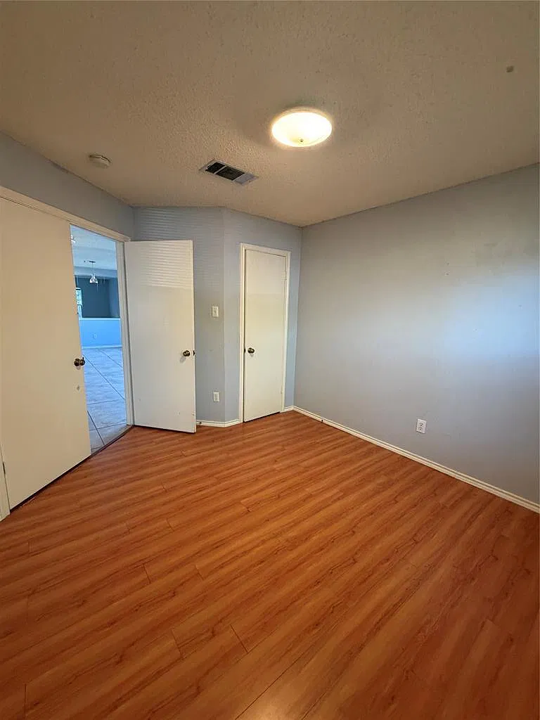 3 bed, 2.0 bath, 1646 sqft, $1,895 — Photo 1