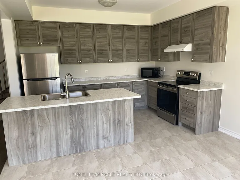 2 Cahill Dr — Photo 11