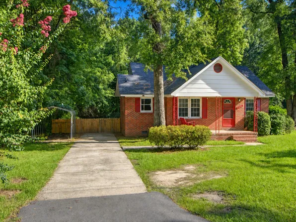 2604 N Oakridge Cir, North Charleston, SC 29420