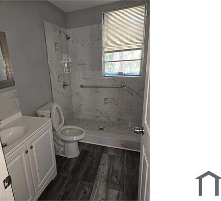4th image of 2905 Abbott St