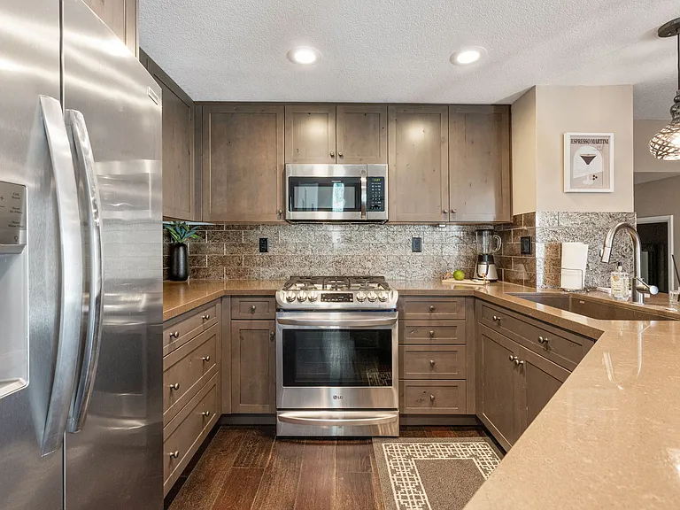 73402 Irontree Dr — Photo 11